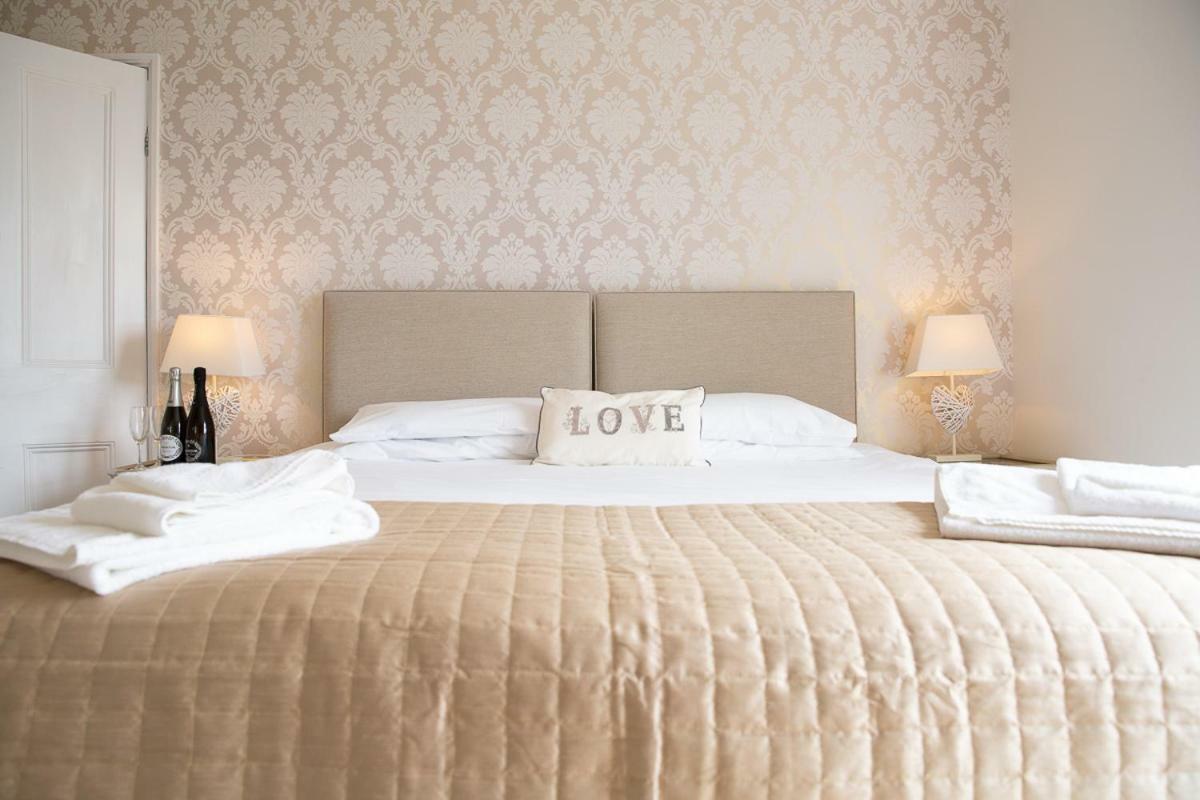 Knightor Manor Bed & Breakfast Penwithick Екстериор снимка