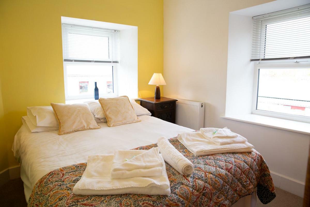 Knightor Manor Bed & Breakfast Penwithick Екстериор снимка